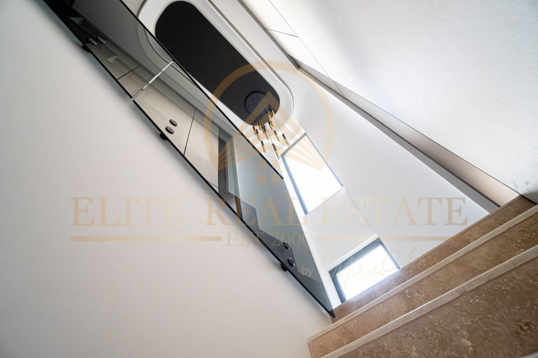 Kamsas/Compozitori - Resedinta creata pentru perfectiune - Poză 12