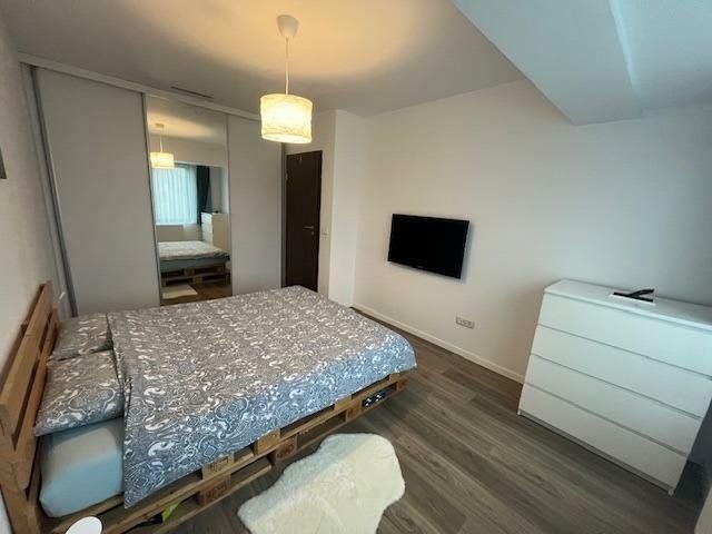 Casa 4 camere cu terasa si loc de parcare subteran - Poză 10