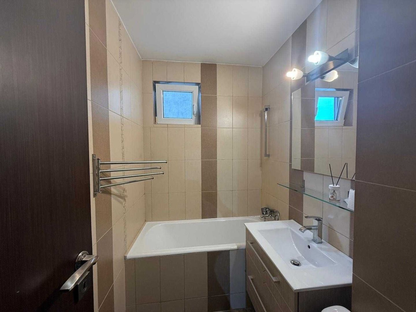 Apartament 2 camere, mobilat- Drumul Taberei -metrou Favorit- Pet Friendly - Poză 8