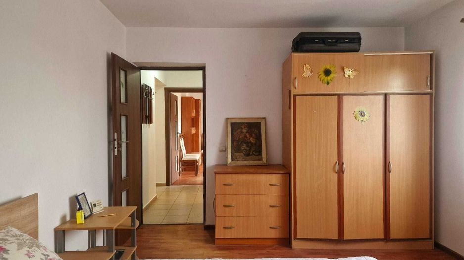 Apartament 3 camere de vanzare Drumul taberei - Poză 5
