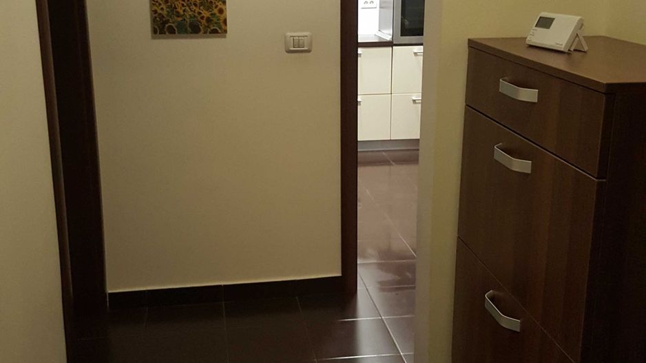 Dambovita - Parc Clabucet | 3 camere |  Decomandat | Garaj | Etaj Intermediar. - Poză 8