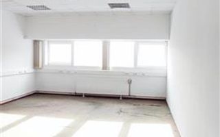 hale in parcul Roman sau tractorul - Poză 7