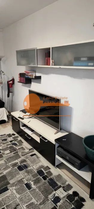 2 camere la 600m de Metrou Gorjului - Poză 1