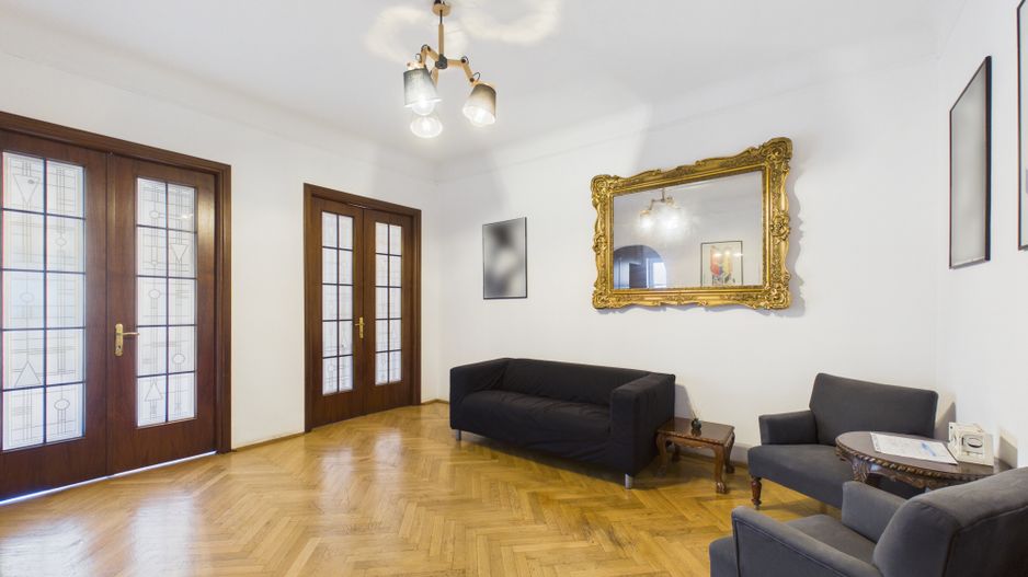 Etaj integral în vilă interbelică, 120 mp utili, Armenească–Eminescu - Poză 1