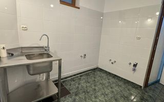 De inchiriat vila cu priveliste spectaculoasa - ideal spatiu comercial - Poză 19