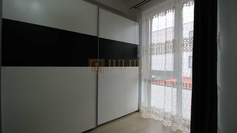 3 camere, balcon spatioas, 1 loc de parcare. Str Rozelor/Dumbravita. - Poză 16