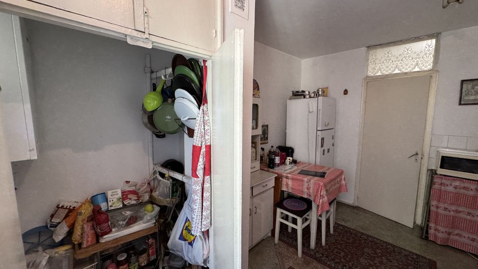 Apartament decomandat cu 3 camere in Centrul Civic, strada Mihai Viteazul - Poză 9