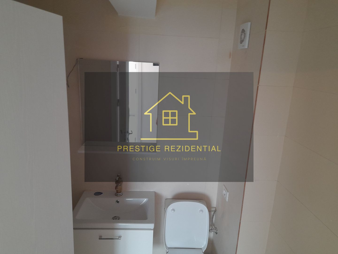 3 Cam Tip Studio,Pret Promotional, Titan-Pallady,Metrou N.Teclu - Poză 5