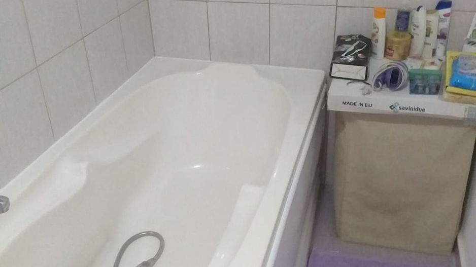 Vănd apartament, complet mobilat in Calafat - Poză 11