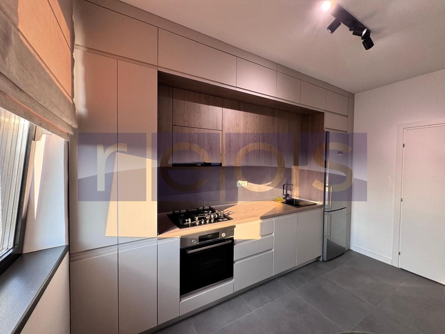 VANZARE APARTAMENT 2 CAMERE DECEBAL ALBA IULIA BLOC NOU MODERN - Poză 6