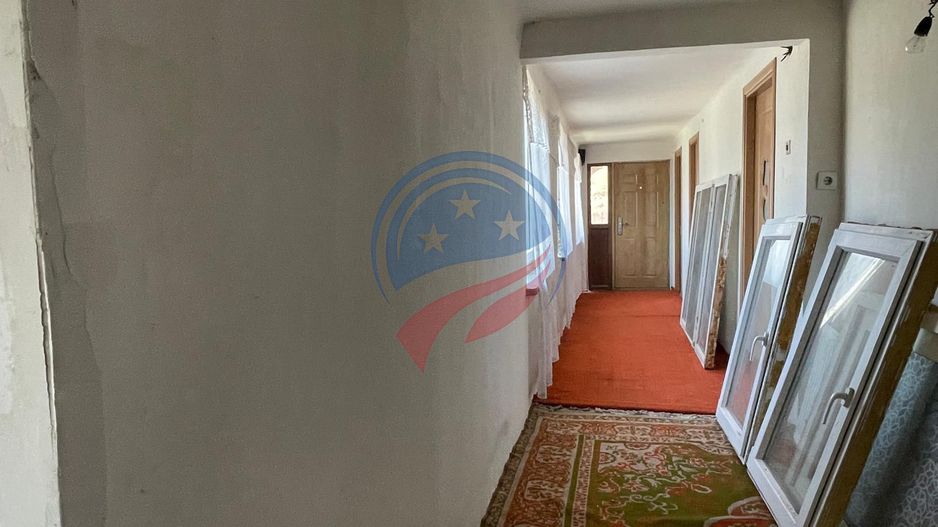 Casa in Predesti - Poză 6