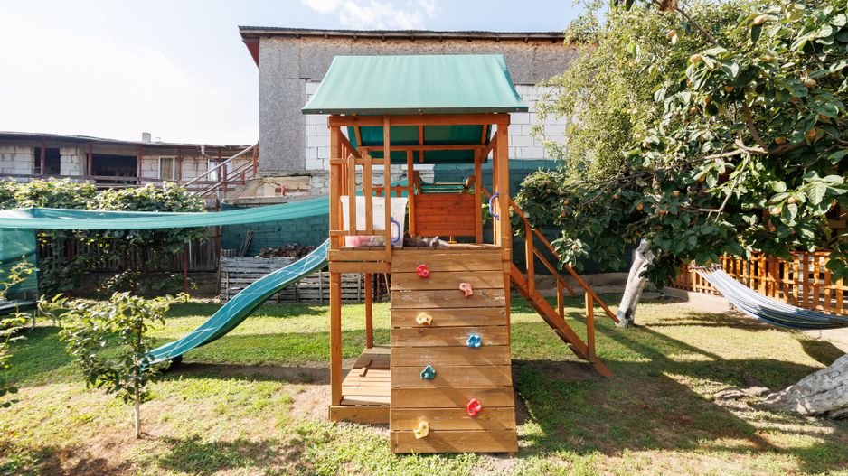 Casă cu teren de 634 mp și beci | Calea Câmpulung, Pitești - Poză 23