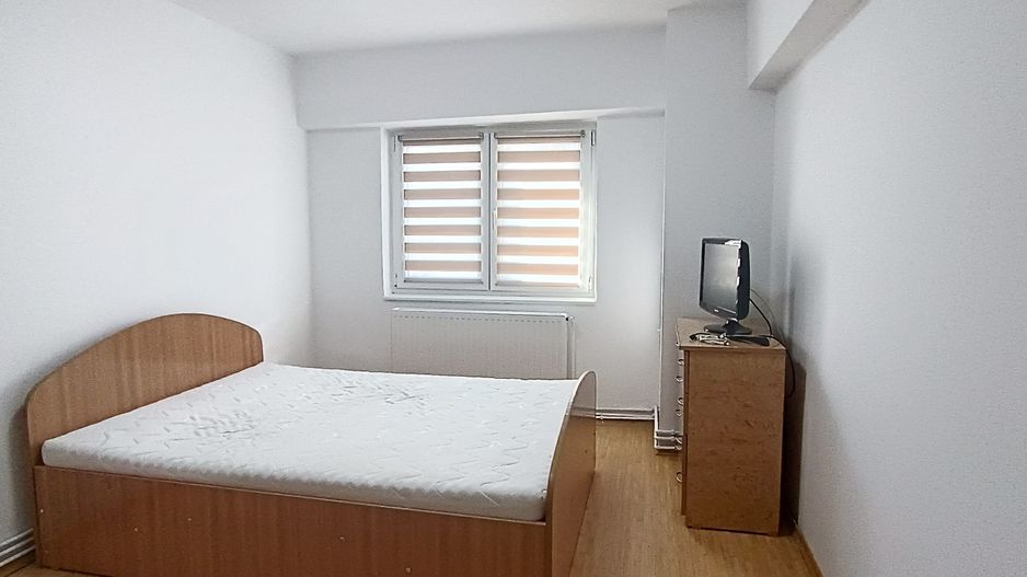 Apartament cu 2 camere, mobilat in blocul Onix-Grivitei - Poză 8