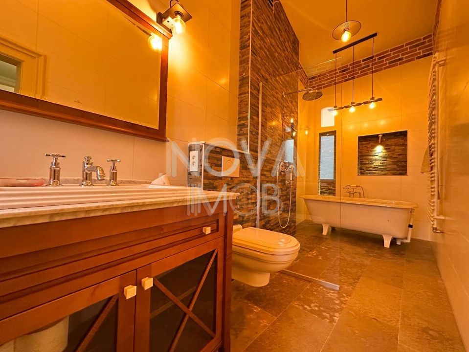 Apartament 4 camere ultracentral pentru inchiriat - Poză 8