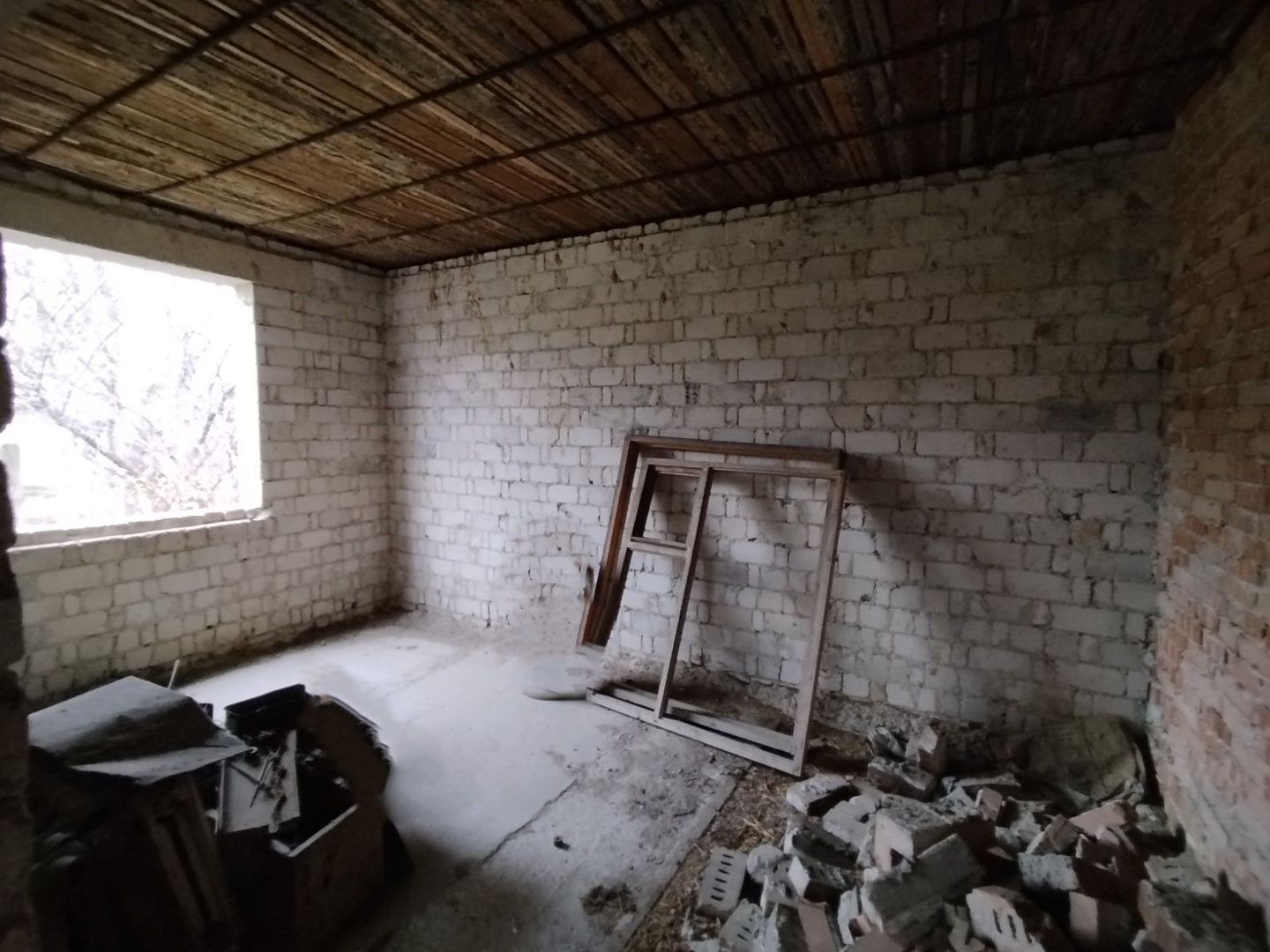 Casă cu 3 camere 106 m.p în com. Chetrosu, raionul Anenii Noi - Poză 18