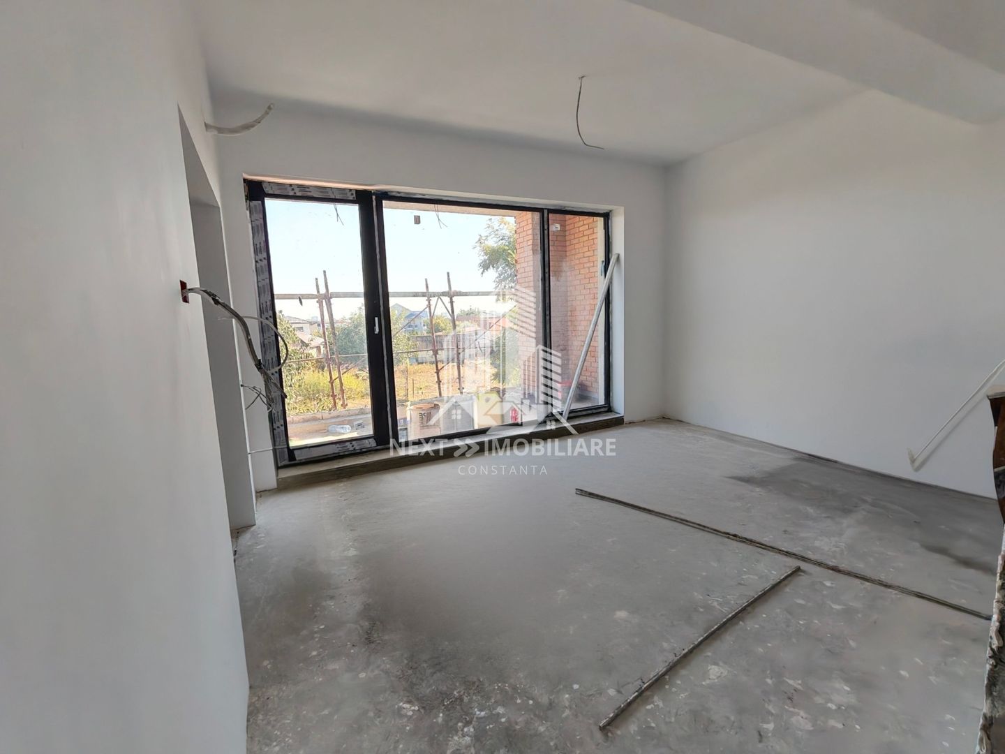 Casa 4 camere complex rezidential, 2 locuri de parcare , Palazu Mare - Poză 6