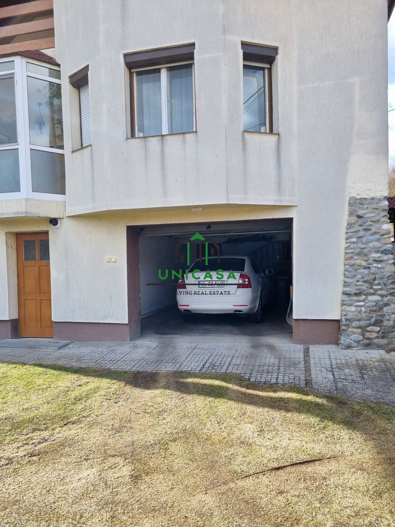 Casa - Vila - Ocnele Mari - Poză 25