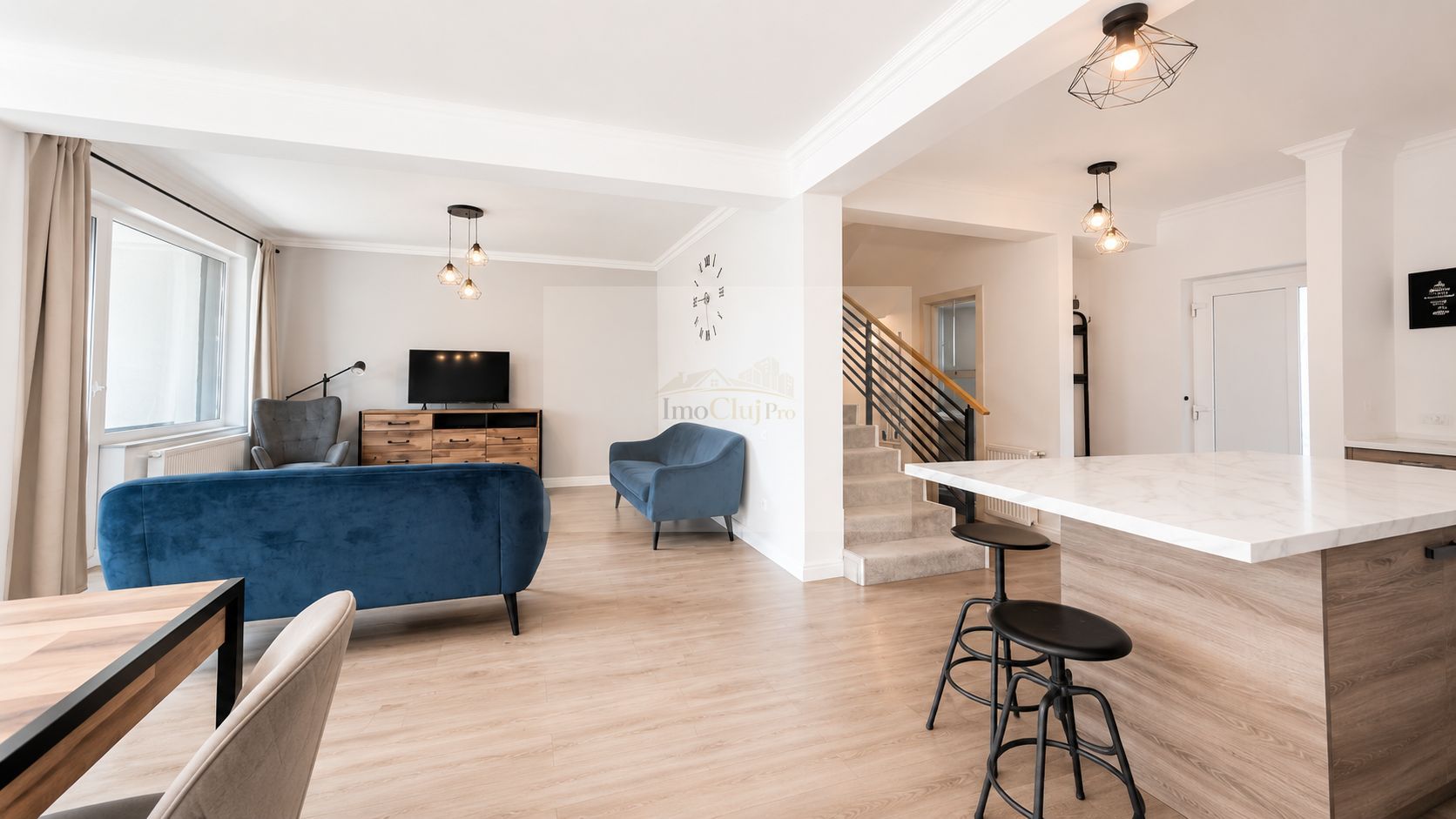 Casa tip duplex cu 4 camere și curte proprie – ideală pentru familie - Poză 4
