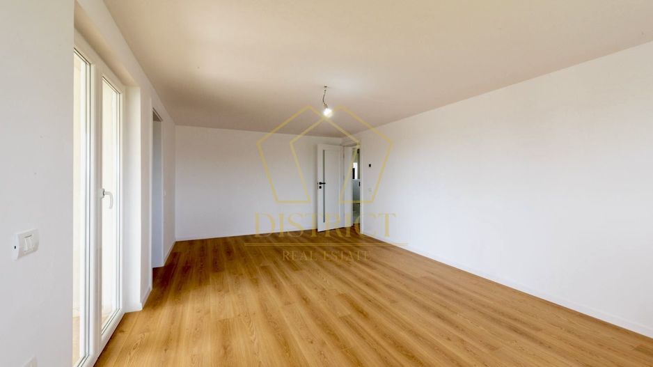 Vila cu 6 camere eficienta energetic 265 mp utili | Sacalaz | E-V - Poză 11