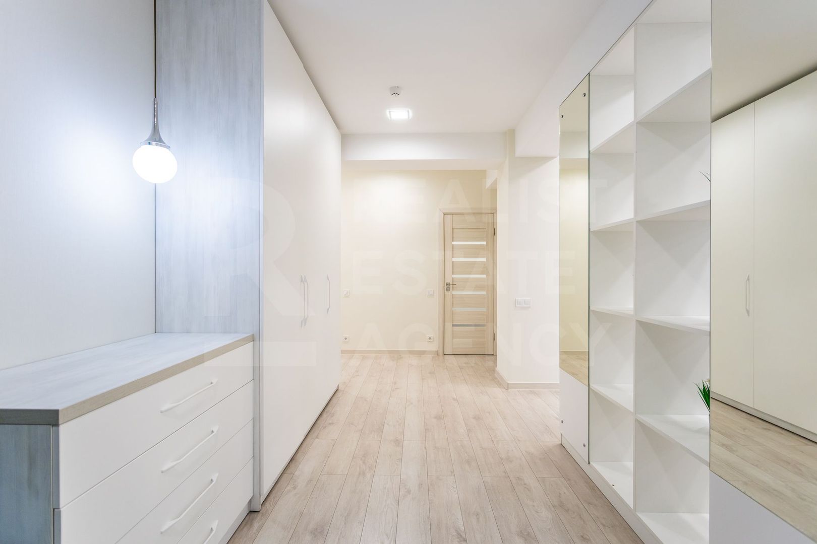 Vânzare, apartament, 3 camere str. Mihail Sadoveanu, Ciocana - Poză 19