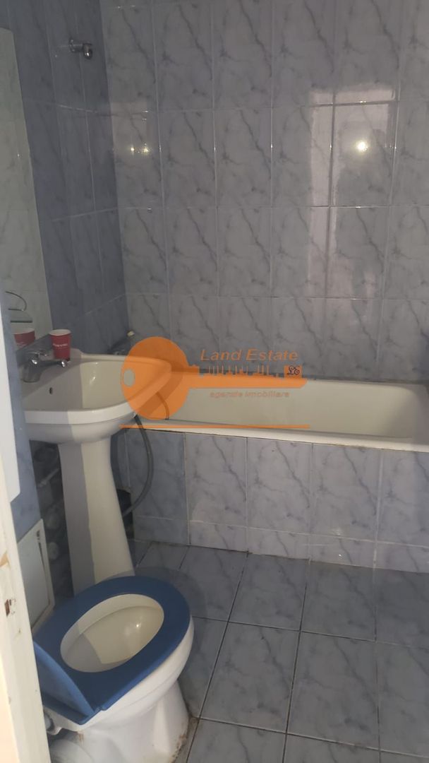 Apartament 3 camere Metrou Romancierilor - Poză 2