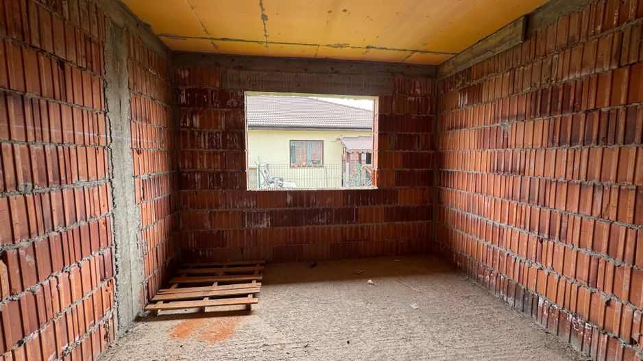 COMISION 0 | Duplex pe parter | 3 camere | 90 mp utili | La cheie{} Șag - Poză 5