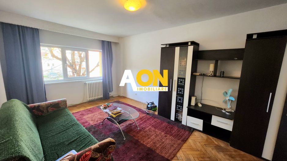 De inchiriat apartament 3 camere, etaj 1, Cetate - Poză 1