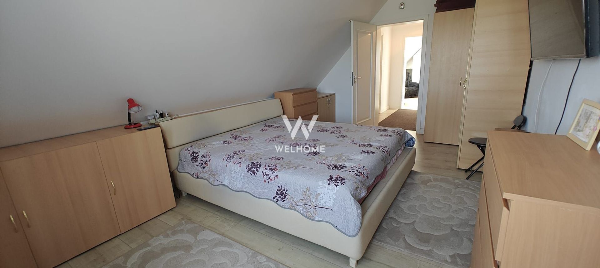 Apartament spațios cu 4 camere, mobilat, în Valea Aurie – 2 niveluri, 98 mp - Poză 5