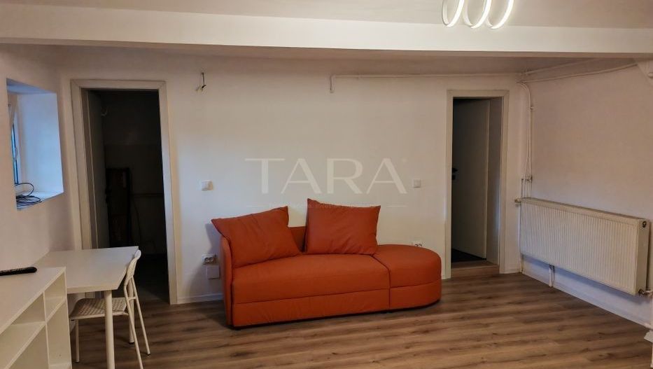 Garsonieră zona UMF. Investiție ideală în centrul orașului! - Poză 1