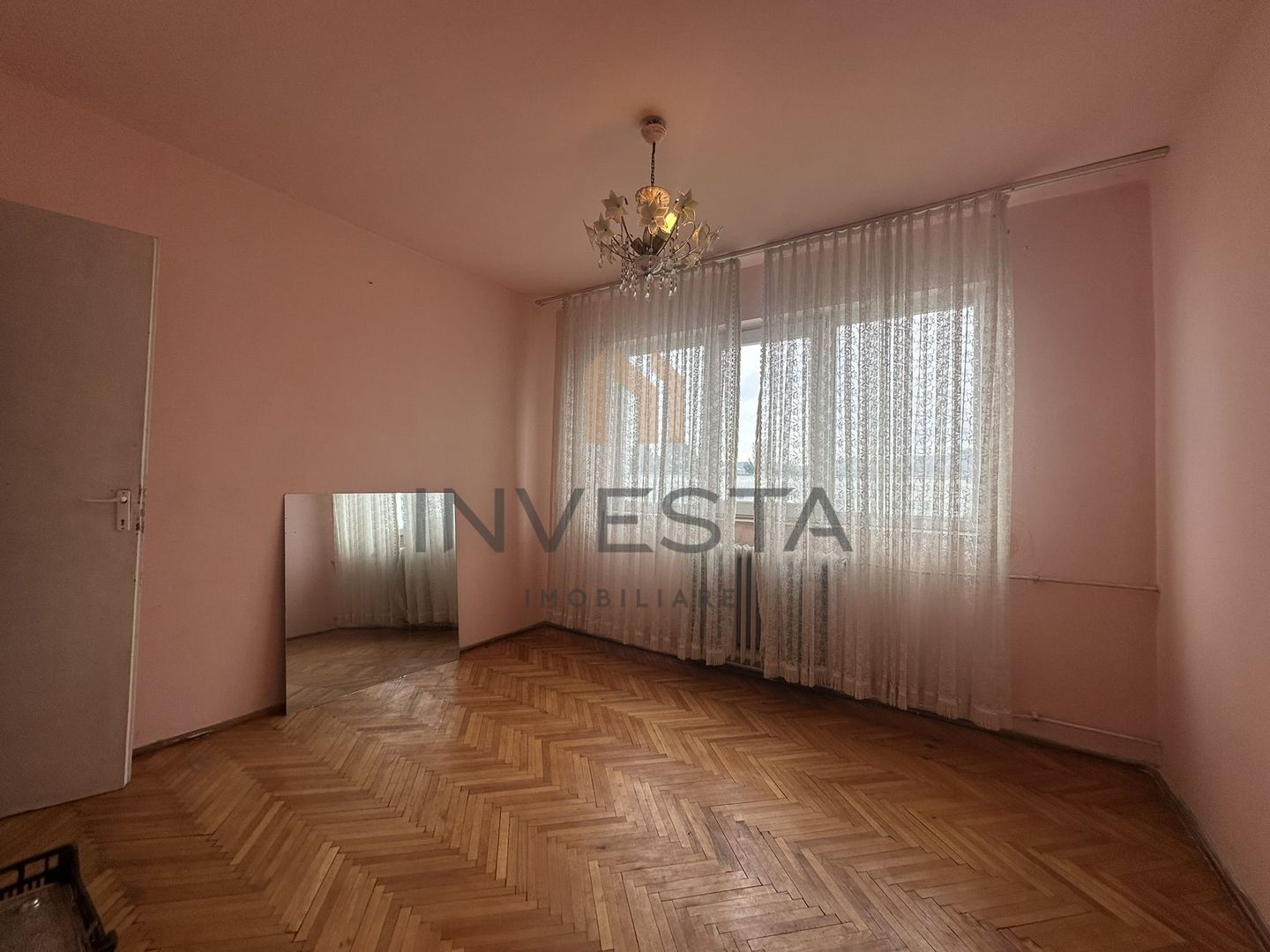 Apartament de renovat 4 camere zona Academia de Muzica - Poză 2