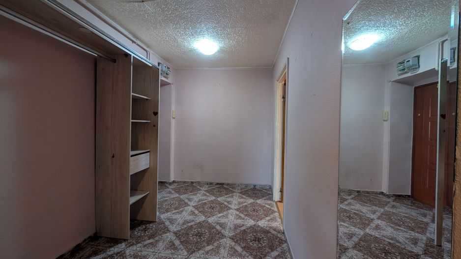 3 Camere Giulești, 60mp, Vedere Panoramică, Total de Renovat - Poză 19