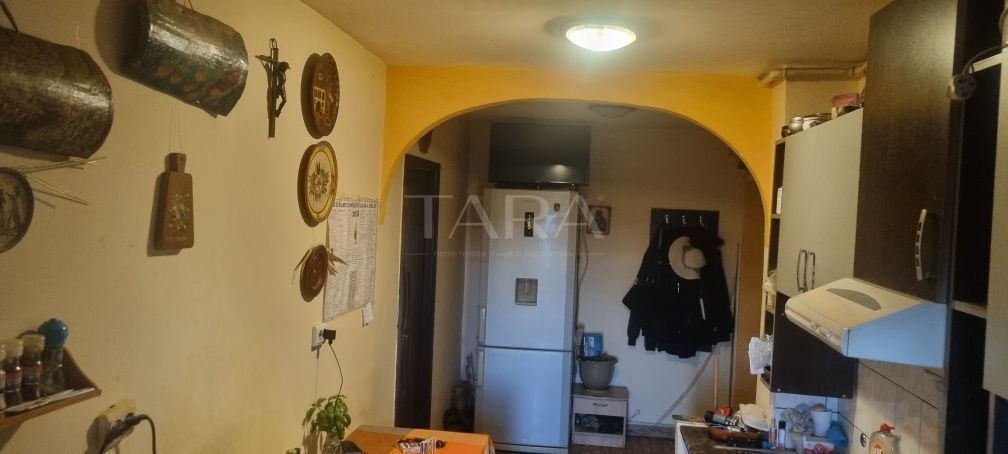 Apartament 3 camere, 66 mp + balcon – Gruia - Poză 3