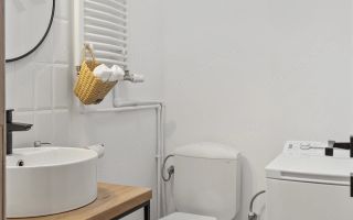 Apartament 3 camere***  in vila // DOMENII// - Poză 8