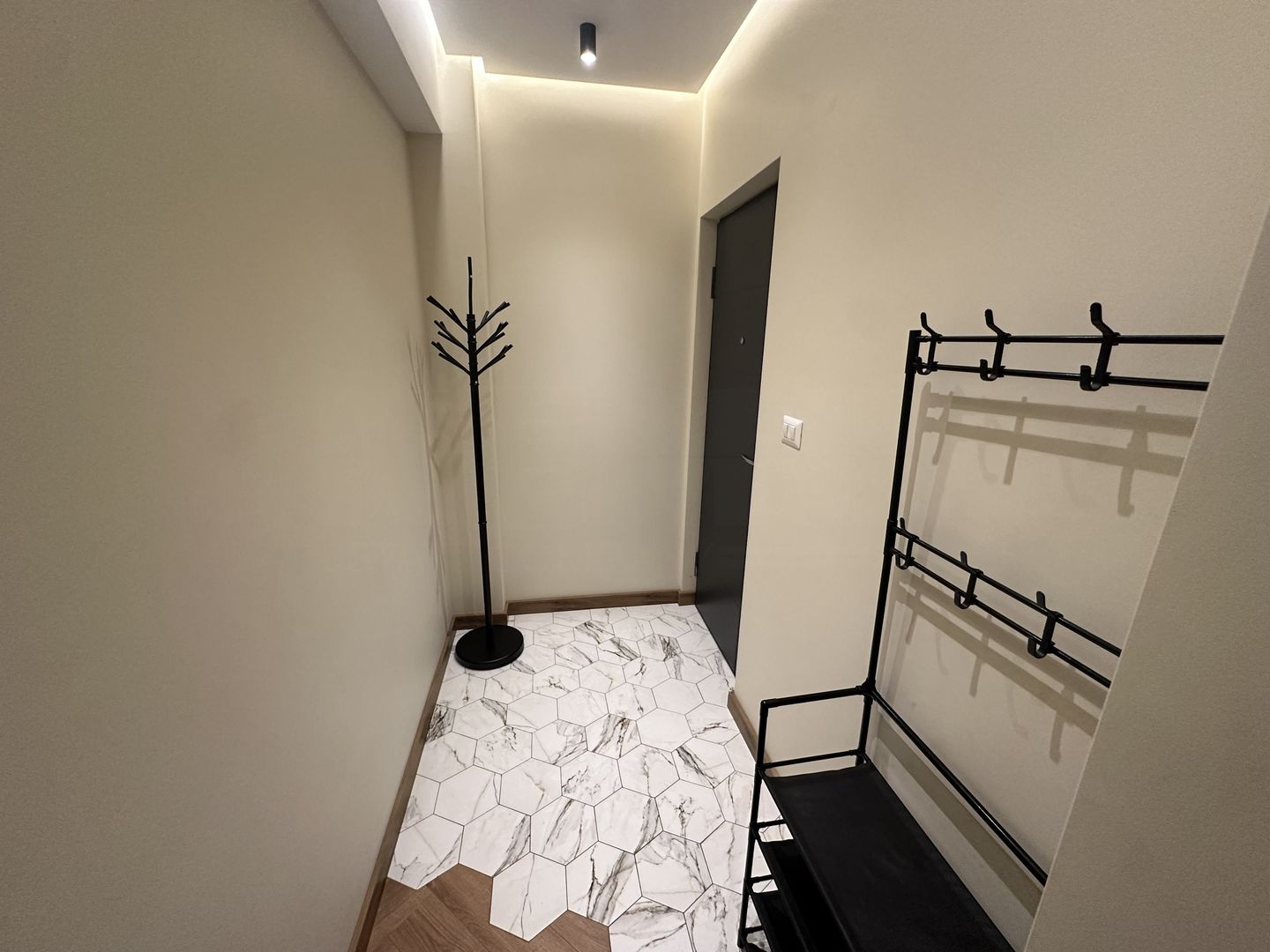 Apartament 3 camere | 70 MP | Bloc nou | Etaj 3 | Parcare - Poză 10
