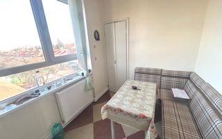 Apartament 2 camere decomandat Tractorul etaj 3 centrală termică nouă - Poză 5