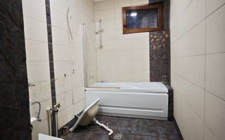 Apartament 4 camere, vilă, 120 mp, Hala Traian, investiție - Poză 17