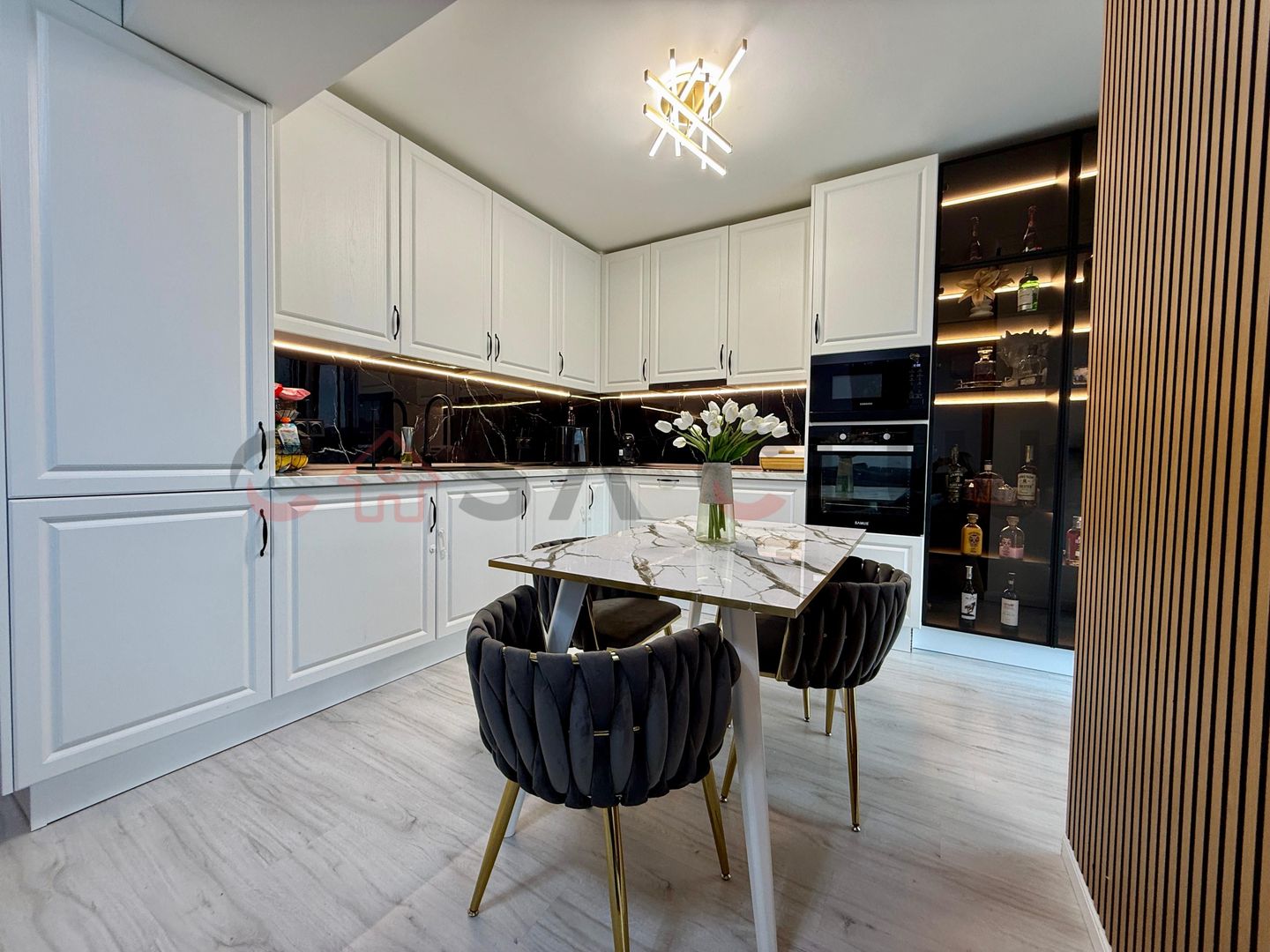 Apartament premium, la cheie, West City Tower - Poză 7