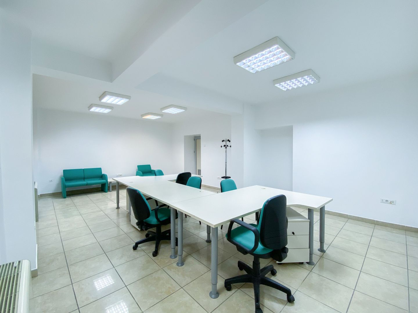 De inchiriat in cladire birouri P+5 etaje – PARTER - Poză 24