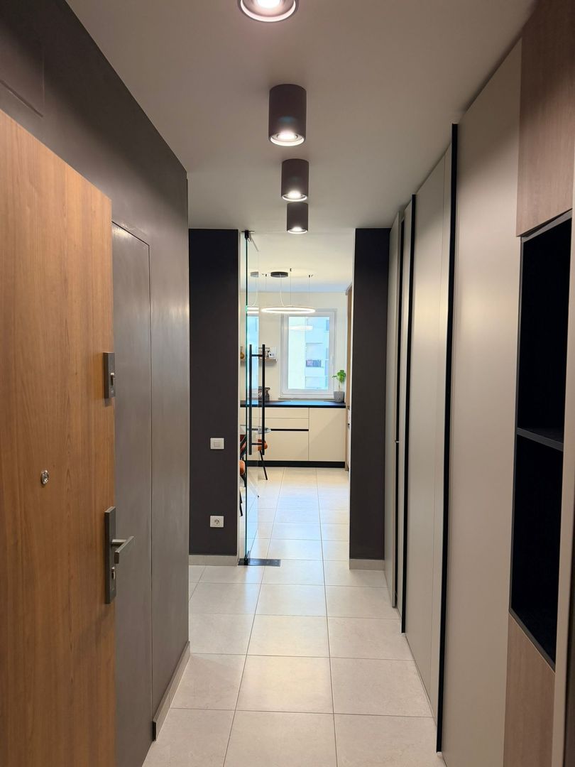 Urban Plazza, 41mp, mobilata si utilata, 135000Euro - Poză 1