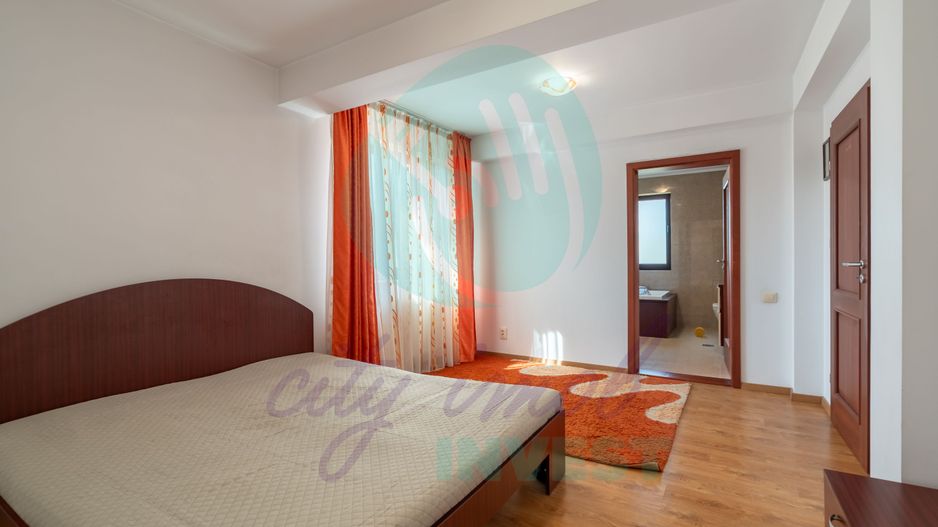 Casa in zona Vitan - Splai, ideala pentru orice tip de activitate sau locuinta - Poză 12
