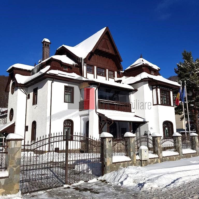 Vila Pensiune in Busteni | zona centrala | afacere functionala - Poză 2