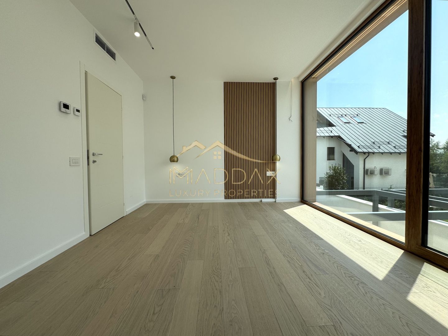 Vila cu 6 camere *575mp* / 12 locuri parcare // Pipera- Iancu Nicolae - Poză 35