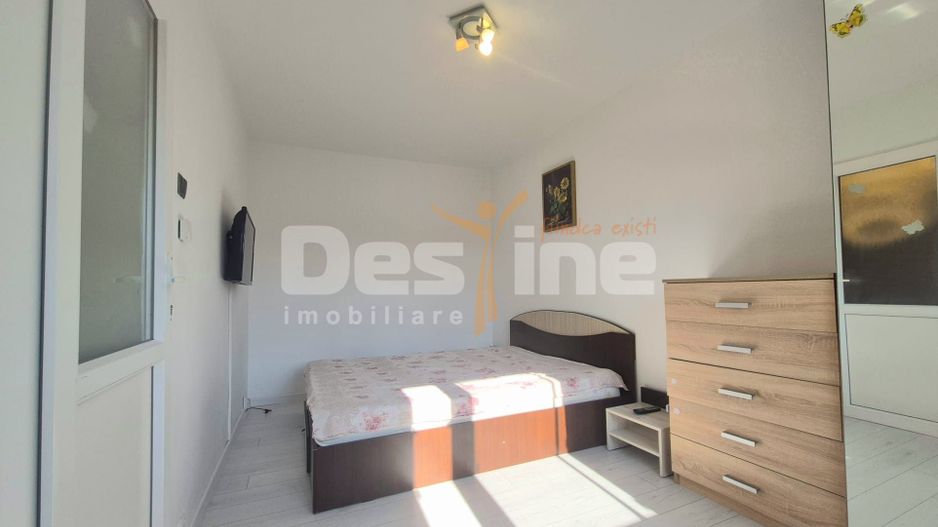 De închiriat apartament 2 camere- Zona Tomis Nord - Poză 3