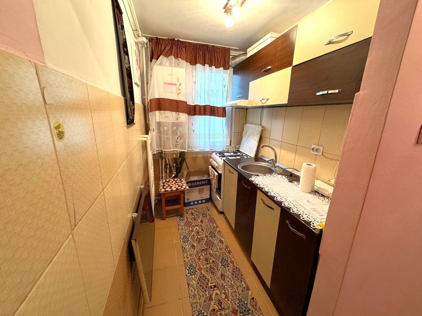 300 Euro/luna, Inchiriere apartament doua camere PARTER , Micro19 - Poză 4
