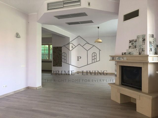 VILA CU 4 DORMITOARE LA INCHIRIERE IN COMPLEX REZIDENTIAL - Poză 2