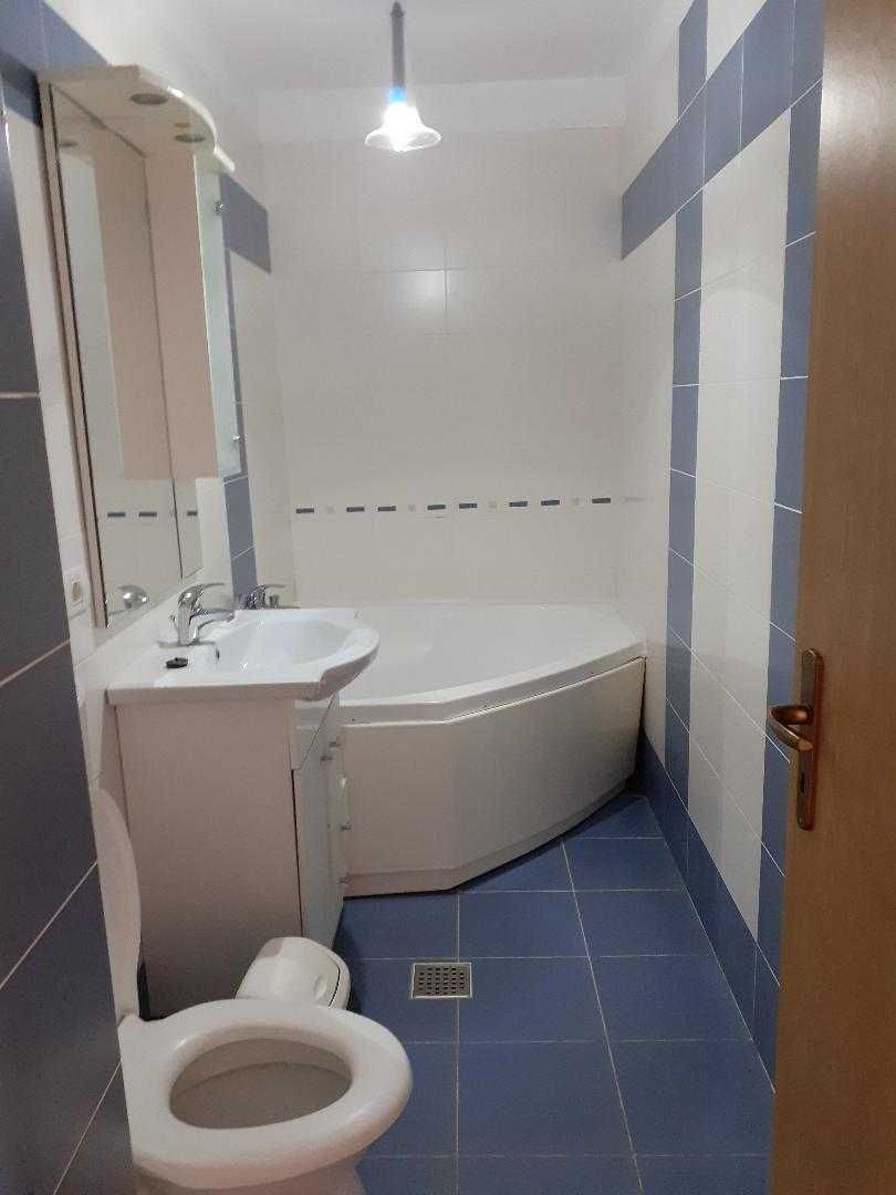 Închiriez apartament 2 camere, Decebal, mobilat, openspace - Poză 7