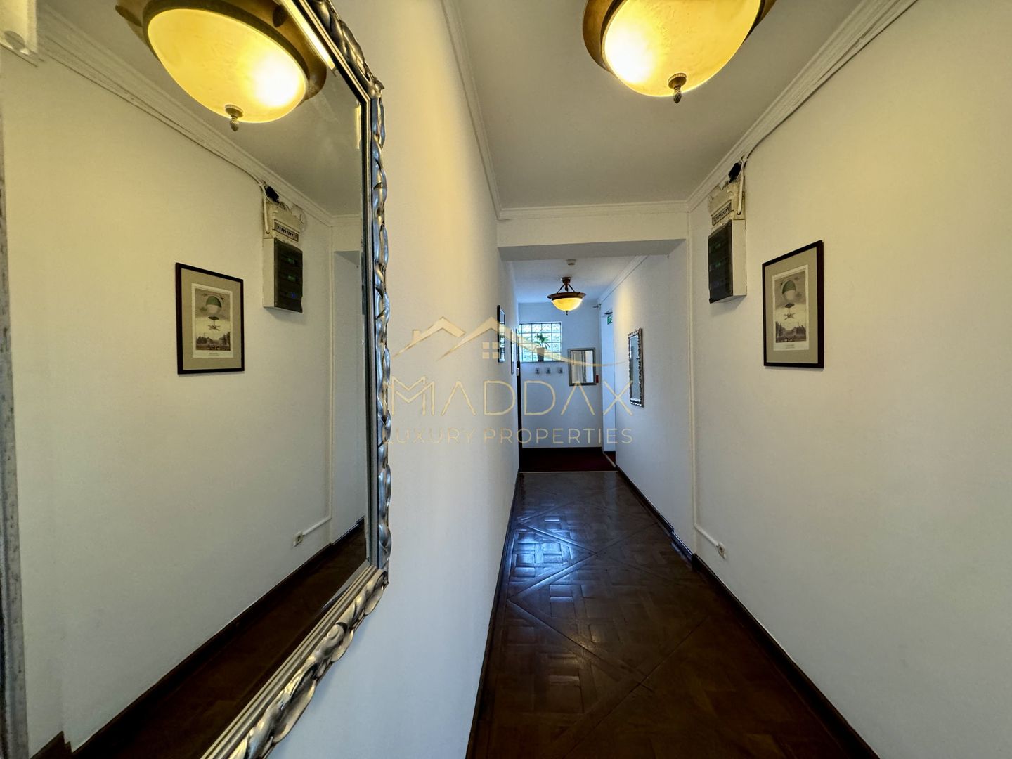 Apartament cu 4 camere / Posibilitate investitie / Arcul de Triumf - Poză 43