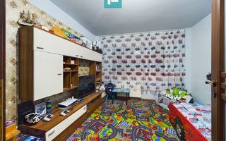 Apartament cu 2 camere decomandat zona Intim - Poză 3