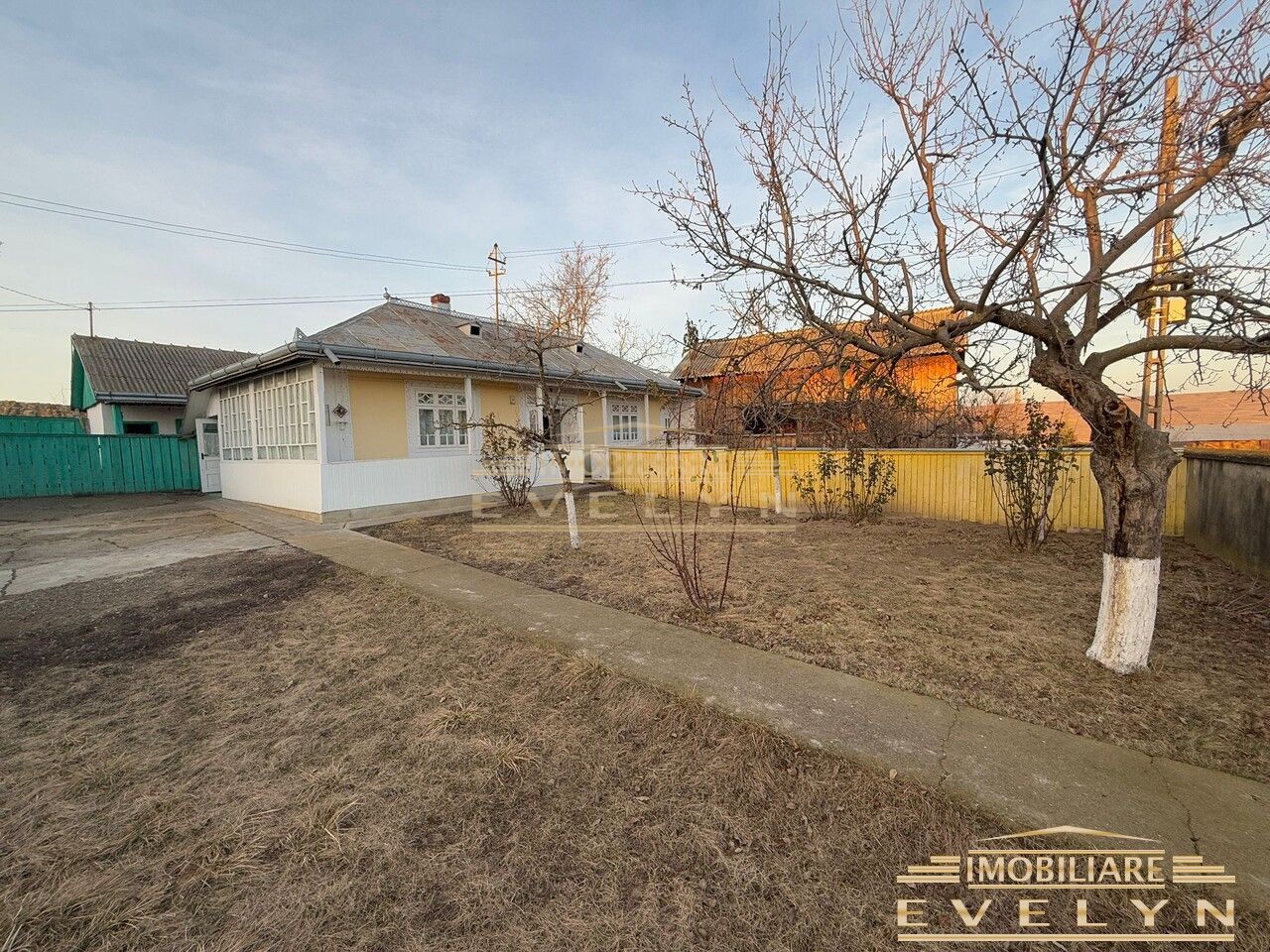Casa 80mp + Teren 3600mp, Sat Ipotesti, Com. Mihai Eminescu, pret 30 euro/mp - Poză 1