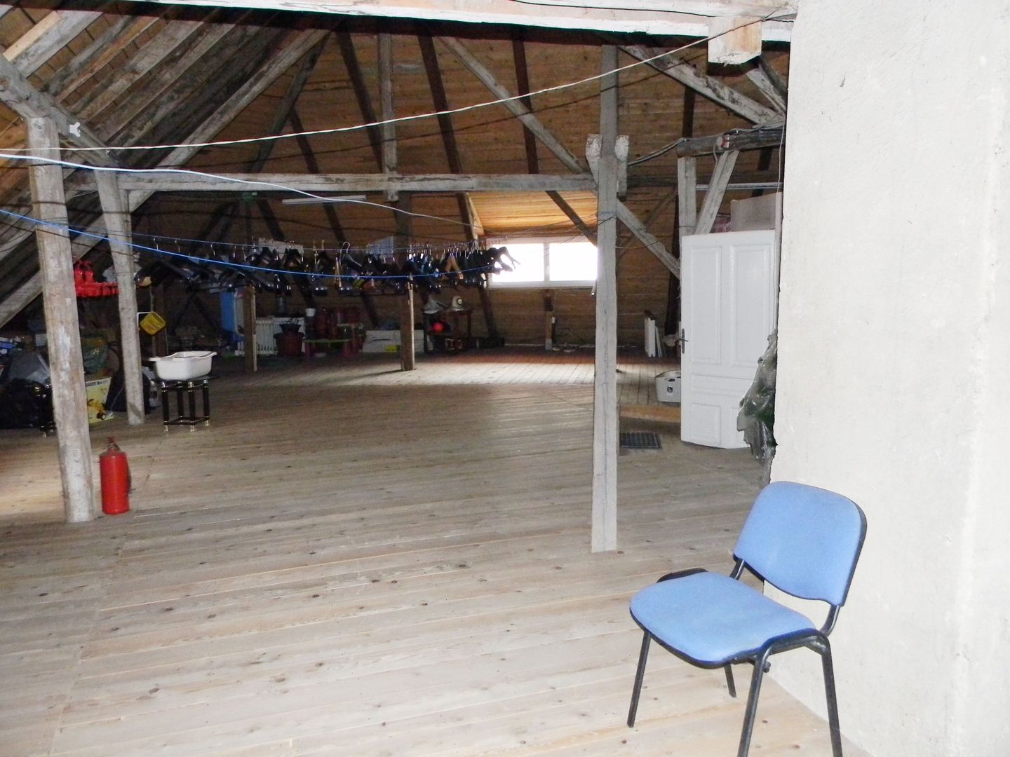 Vila cu suprafata de 360mp si teren 700mp-Racadau,vanzare sau inchirie - Poză 15